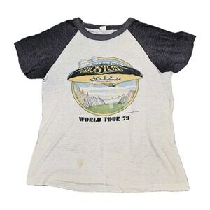 Vintage Boston T Shirt Mens Sm Gray World Tour 79 Raglan Baseball Tee Distressed